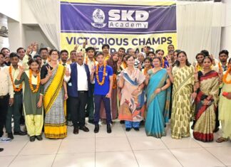 एसकेडी एकेडमी ने कायम रखी परंपरा, कक्षा 12 में फिर मिला लखनऊ टॉपर