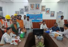 बीपी, शुगर और ईसीजी जांच के साथ भरवारा एसटीपी प्लांट में लगा हेल्थ कैम्प