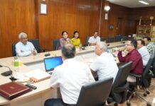 आयुष-आधारित चिकित्सा के लिए साक्ष्य-आधारित दृष्टिकोण को सुदृढ़ करने हेतु अखिल भारतीय आयुर्वेद संस्थान और सीएसआईआर-सीमैप के बीच समझौता ज्ञापन