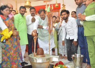 सेवा, सुशासन और जनकल्याण के 12 वर्ष: भूतनाथ मंदिर में हुआ विशेष पूजन