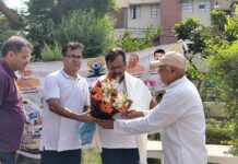 लखनऊ पूर्वी में योग दिवस पर वेलनेस कैंप, रक्तदान शिविर में उमड़ा जनसैलाब