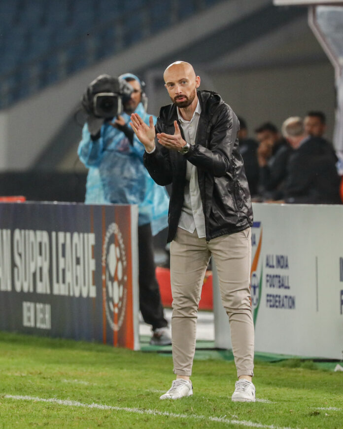 Image 1 - SC Delhi Head Coach Tomasz Pawel Tchorz