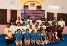 जिला स्तरीय जिमनास्टिक्स प्रतियोगिता में खिलाड़ियों ने दिखाया दमखम