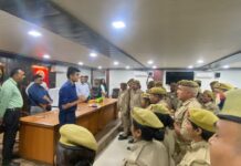 मुख्यमंत्री योगी आदित्यनाथ के ऐतिहासिक निर्णयों पर पी.आर.डी. जवानों ने व्यक्त किया आभार; दैनिक भत्ते में बढ़ोतरी और कैशलेस चिकित्सा योजना से हर्ष का माहौल