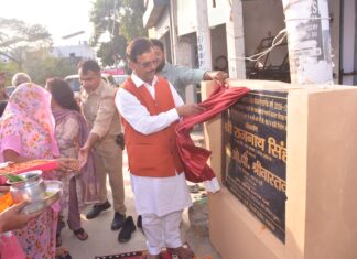 विधायक ओ.पी. श्रीवास्तव की पहल से छठ पूजा घाट पर श्रद्धालुओं की सुरक्षा हुई मजबूत