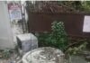 कूड़ाघर बना सीवर मैनहोल,“मैनहोल का ढक्कन हटाकर डाला जा रहा कचरा, सीवर जाम होने से बढ़ी जलभराव की समस्या”
