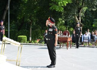 रेजिमेंट ऑफ़ आर्टिलरी ने लखनऊ में 200वां गनर्स डे मनाया।