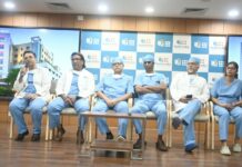 अपोलो हॉस्पिटल लखनऊ में हार्ट-लंग मशीन की मदद से रक्त संचार और ऑक्सीजन सप्लाई बनाए रखते हुए की गई जटिल कैंसर सर्जरी