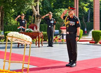 लेफ्टिनेंट जनरल संजय मित्रा ने भारतीय सेना की सूर्य कमान के जनरल ऑफिसर कमांडिंग इन चीफ (GOC-in-C) के रुप में कार्यभार संभाला