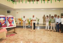 लखनऊ कारागार मुख्यालय में मनाई गई गांधी-शास्त्री जयंती, सुधारोन्मुख व्यवस्था का लिया संकल्प