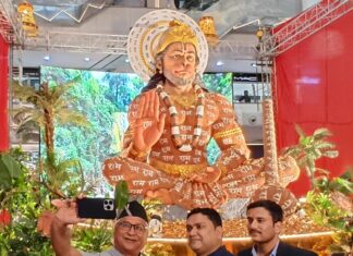 50 हजार से अधिक पत्थरों से साकार हुई 24 फीट ऊंची भव्य हनुमान प्रतिमा, प्रतिमा पर अंकित राम-राम देता मूर्ति को भव्य स्वरूप